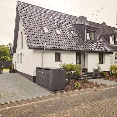 Haus In *